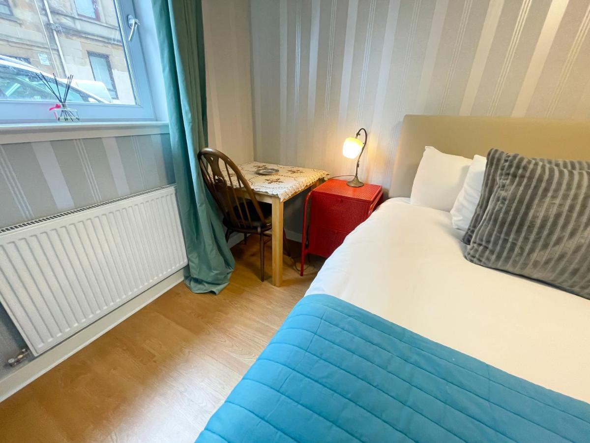 Kelvingrove 2 Bedroom Apartment - Private Parking غلاسغو المظهر الخارجي الصورة