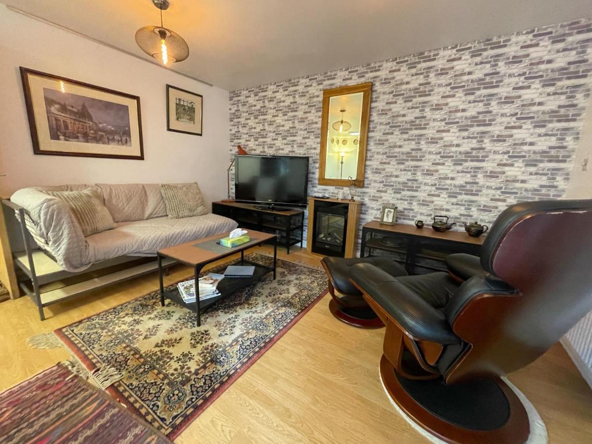 Kelvingrove 2 Bedroom Apartment - Private Parking غلاسغو المظهر الخارجي الصورة